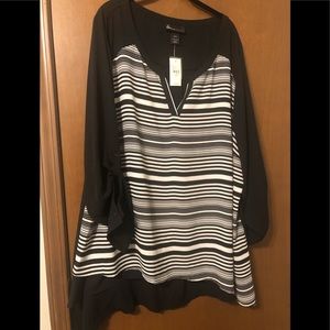 Plus size blouse-Black with white stripes